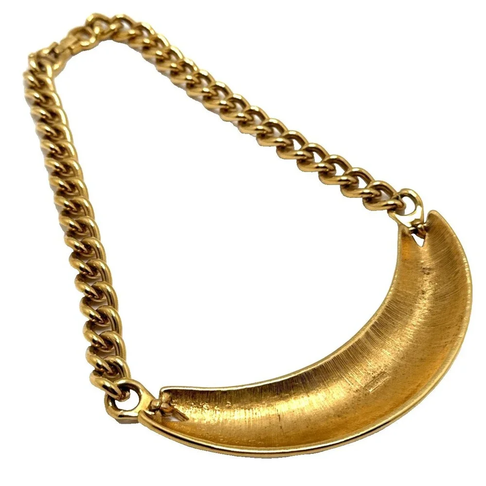 Vintage Monet Collar Necklace Gold Tone Cream Enamel Modernist Choker 16